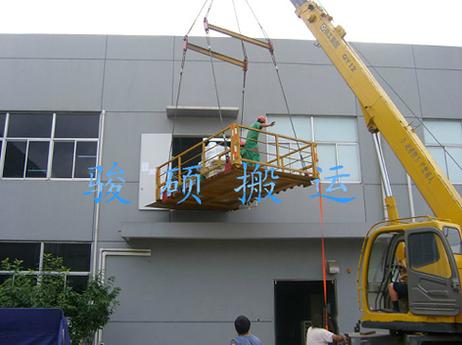 重庆骏硕搬运 专业设备高空吊装上楼，为您排忧解难