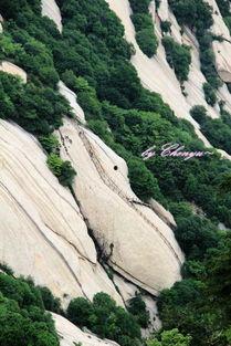 华山惊险图片,步步惊心,绝壁奇观一览无余 第1张 华山惊险图片,步步惊心,绝壁奇观一览无余 第1张