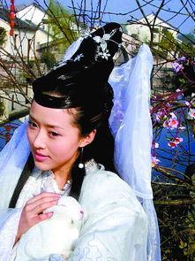 演过嫦娥的女演员,那些演绎嫦娥的银幕女神 第3张 演过嫦娥的女演员,那些演绎嫦娥的银幕女神 第3张