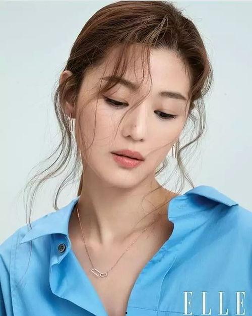 温柔女明星,揭秘娱乐圈的暖心女神 第3张 温柔女明星,揭秘娱乐圈的暖心女神 第3张