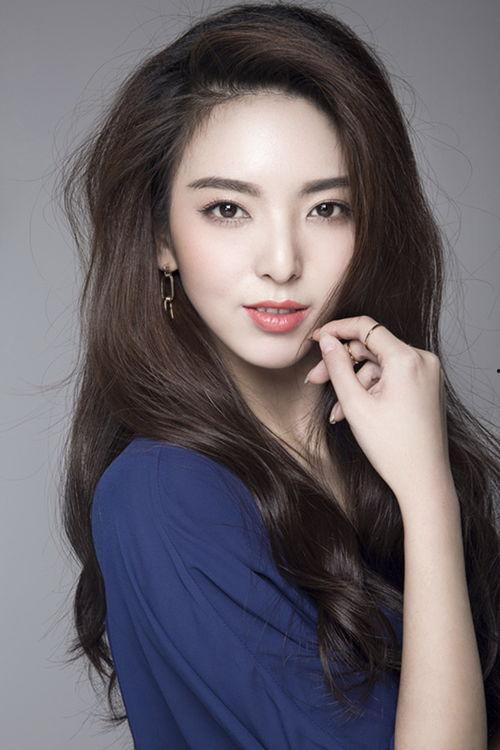 陈菲演员,光影交织下的璀璨星途 第1张 陈菲演员,光影交织下的璀璨星途 第1张