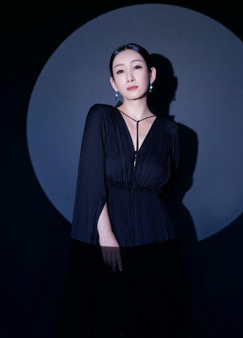 秦海璐背景,从影视新星到实力派演员的蜕变之路 第3张 秦海璐背景,从影视新星到实力派演员的蜕变之路 第3张