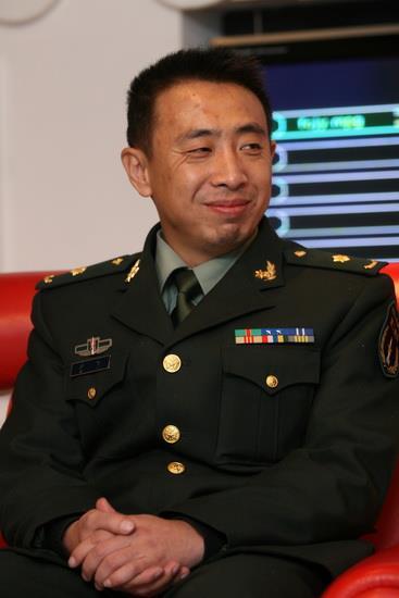 范雷资料,从平凡到卓越的创业传奇